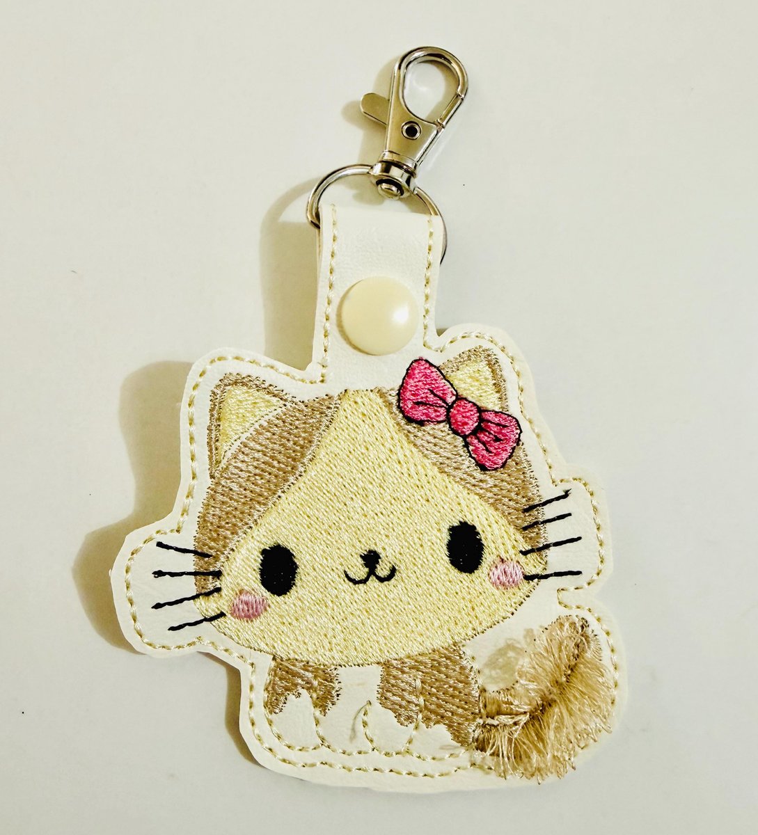 ITH Embroidered Kitty Key Fob, Fluffy Tail Keychain Accessory (Digital Download) 4x4 Hoop Design