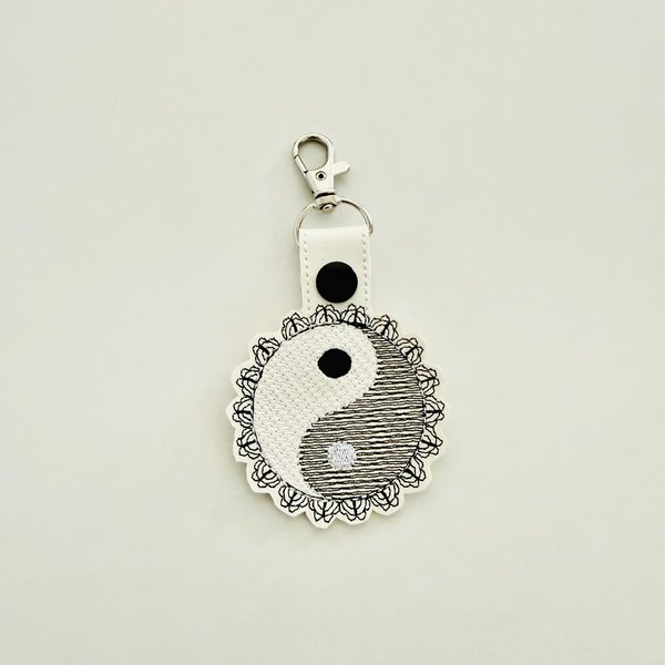 Yin Yang Lace Key Ring Embroidery Design, Sketch Fill Snap Hook (Digital Download)